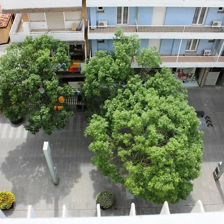 Cam Sea View Apartment Lignano Sabbiadoro Exterior photo